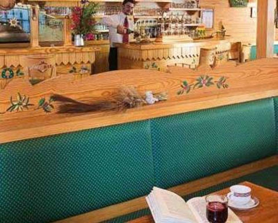 Hotel Le Bois Joli